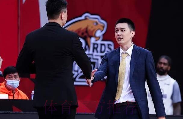 CCTV5直播!辽宁VS广东今非昔比,亨特上演首秀,杜锋要给杨鸣上课 CCTV5直播!辽宁VS广东今非昔比,亨特上演首秀,杜锋要给杨鸣上课