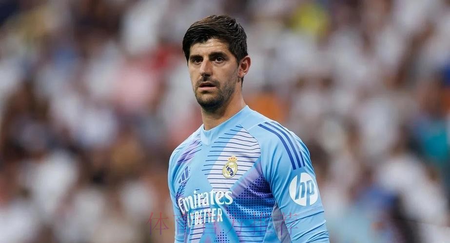 罗马诺：库尔图瓦重伤 皇马准备寻找门将新援